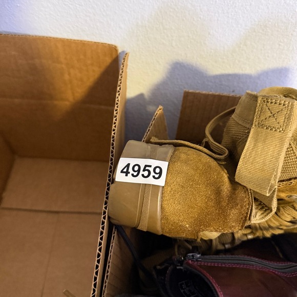 Garmont T8 Bifida Military Tactical Boots Mens 10 Coyote Brown Vibram Sole